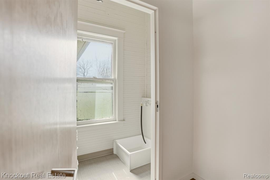 4428 Williamson Street, Bridgeport, MI 48722 — Photo 21