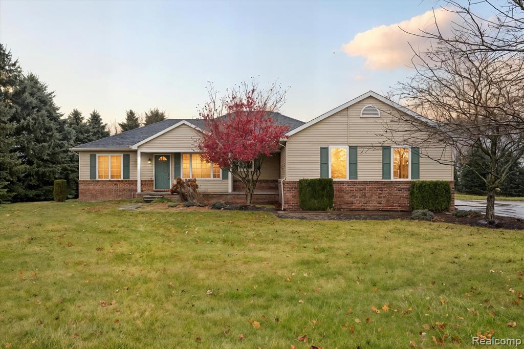 7183 Miller Lane, Grand Blanc, MI 48439 — front exterior