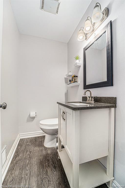 8731 Binney Drive, Warren, MI 48093 — Photo 16