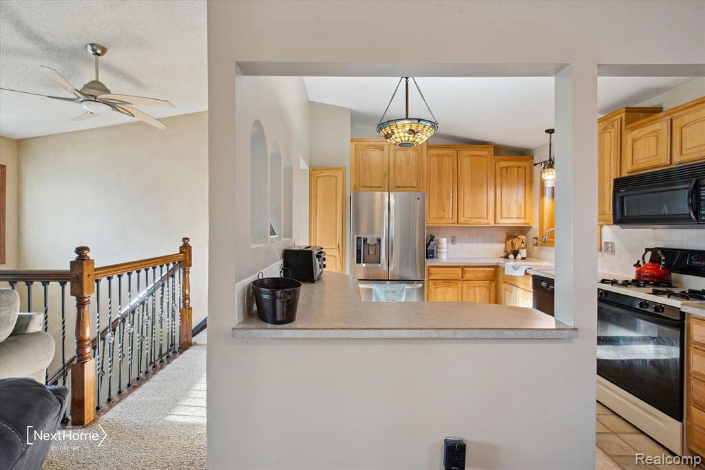800 GEORGETOWN Street, Canton, MI 48188 — Photo 19