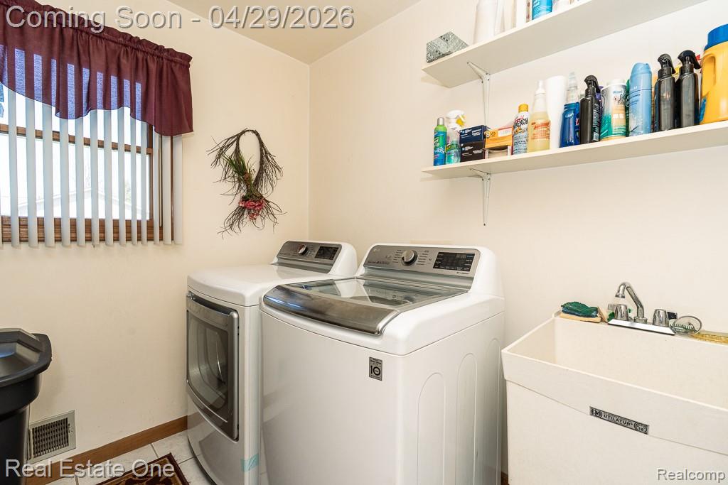 3739 Bethuy Road, Casco, MI 48064 — Photo 18