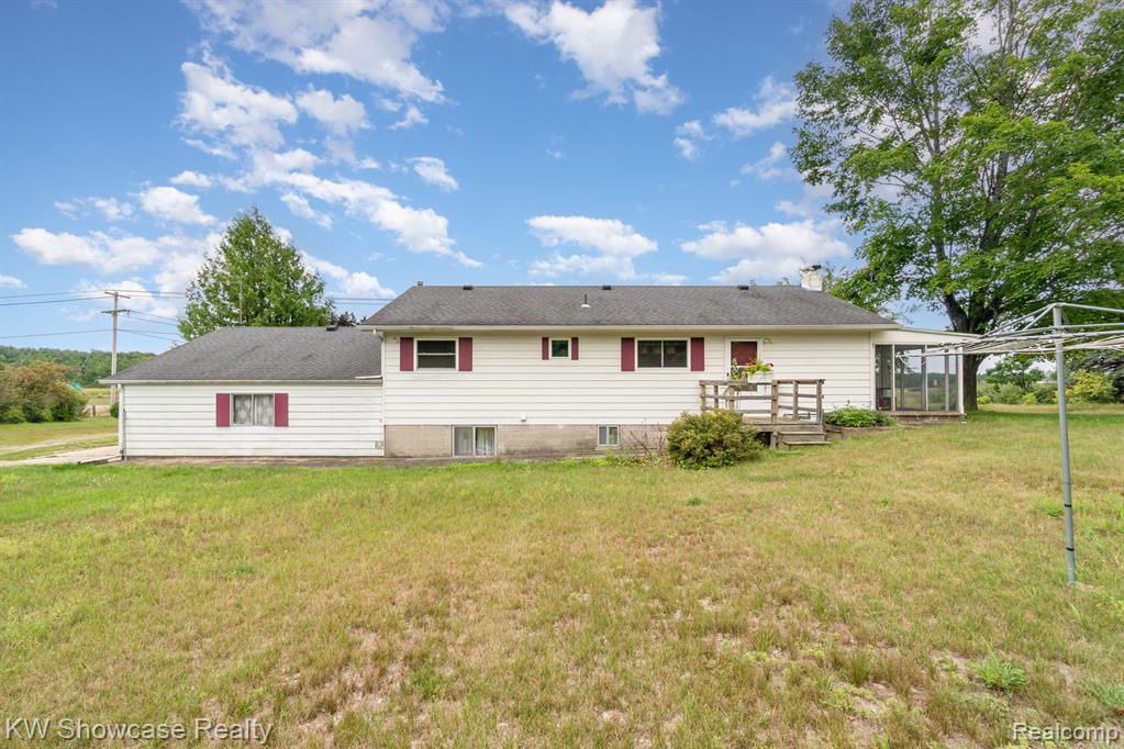 2239 N E Miller Rd, Fairview, MI 48621 — Photo 2