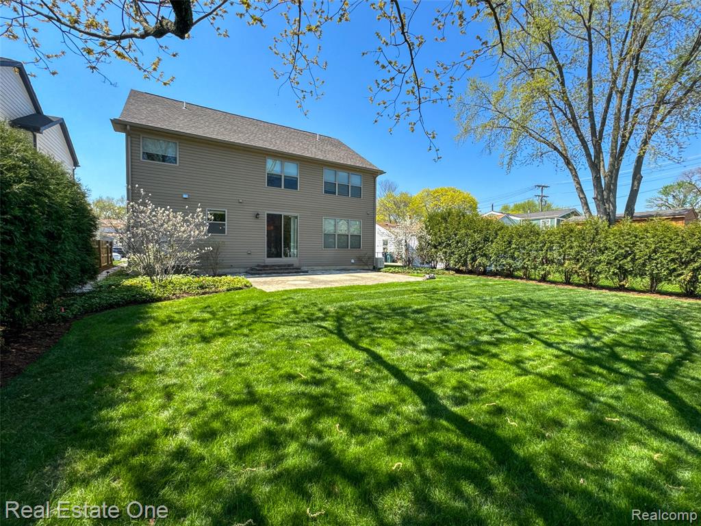 4702 Mankato Avenue, Royal Oak, MI 48073 — Photo 54