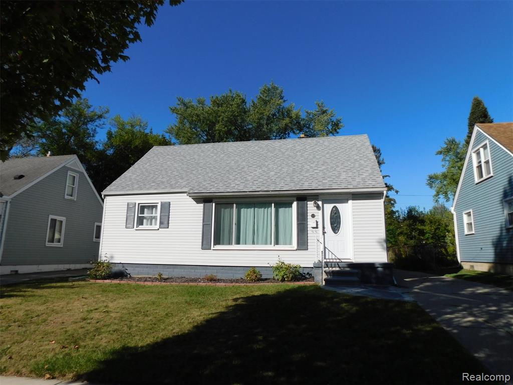 408 S CHOCOLAY Avenue, Clawson, MI — front exterior