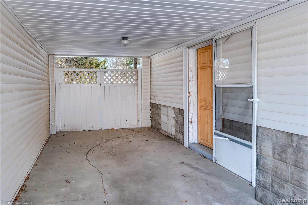 285 Dirgo Street, Imlay City, MI 48444 — Photo 37