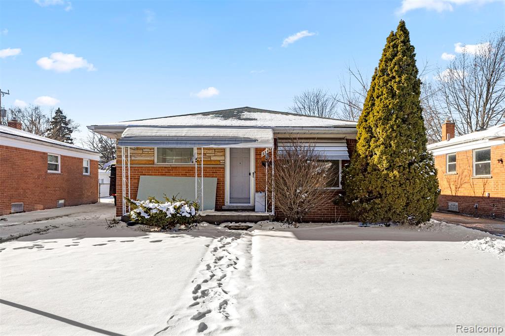 5949 N Lafayette Street, Dearborn Heights, MI 48127 — front exterior