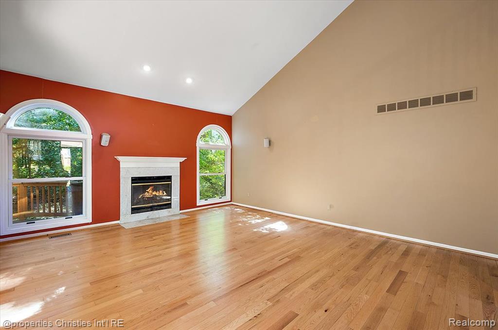 6835 High Ridge Road, West Bloomfield, MI 48324 — Photo 28