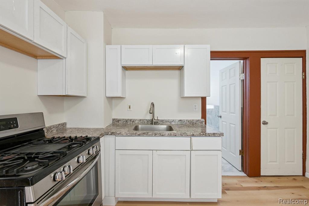 5014 BELMONT Street, Hamtramck, MI 48212 — Photo 20