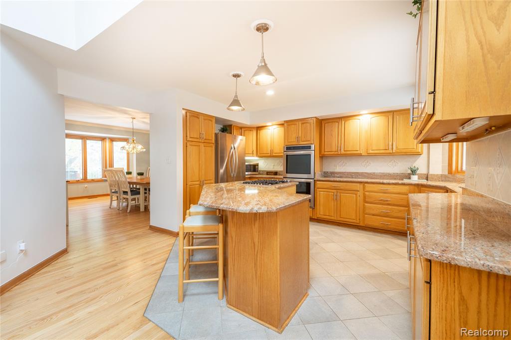 29462 East River Road, Grosse Ile, MI 48138 — Photo 20