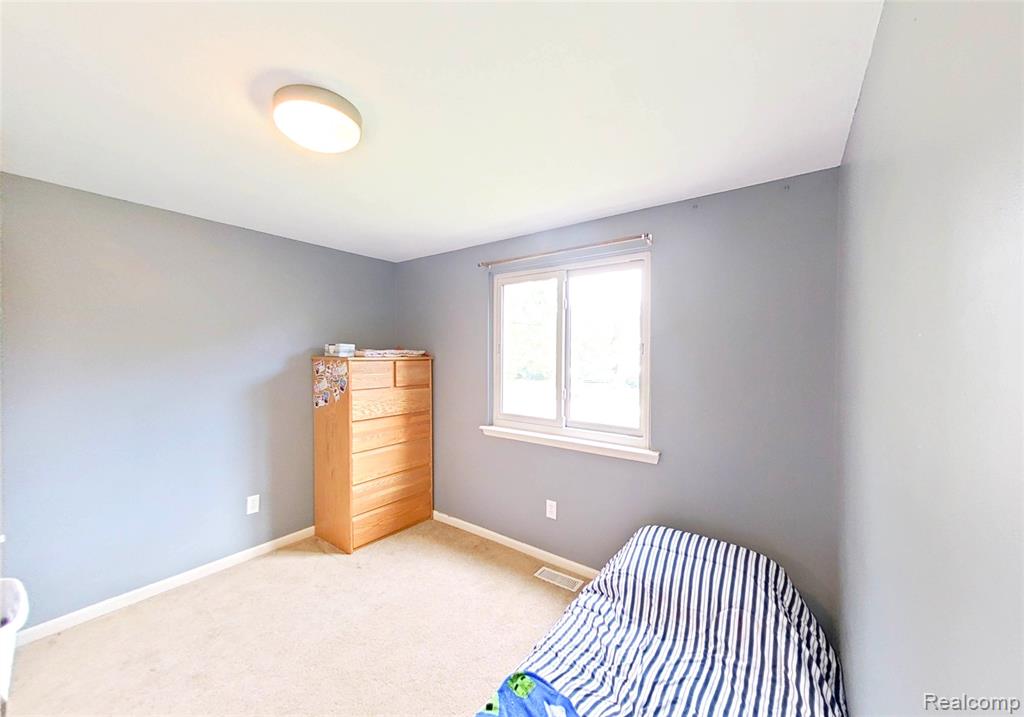 9100 Mayfred Drive, Pinckney, MI 48169 — Photo 18