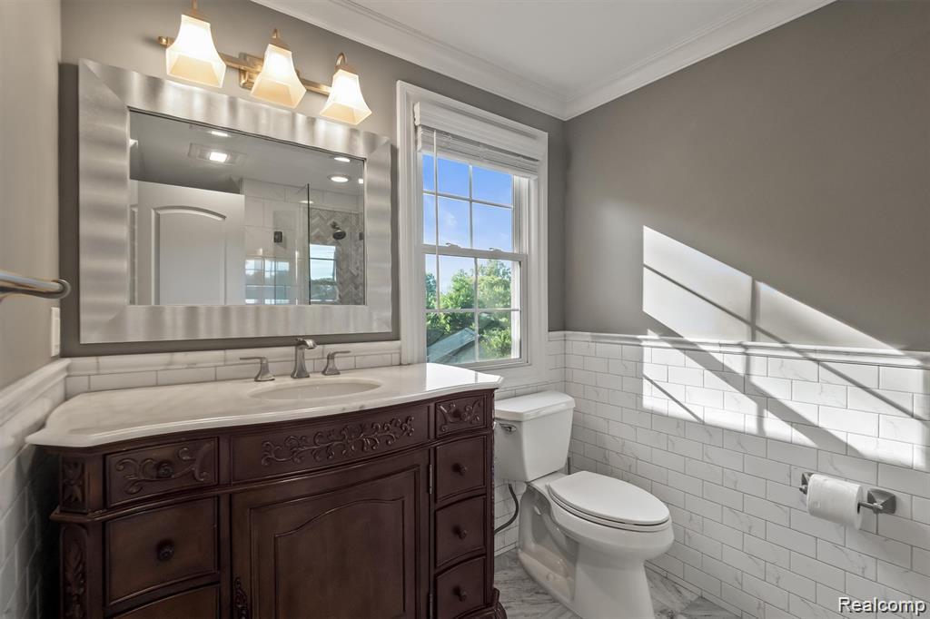 5365 Van Ness Court, Bloomfield Hills, MI 48302 — Photo 20