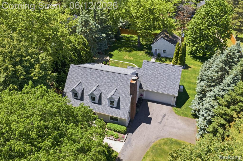 830 Hemingway Road, Lake Orion, MI 48362 — Photo 2
