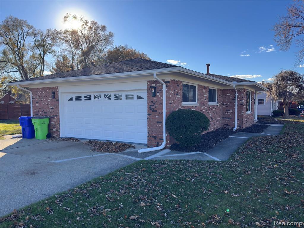 16970 Park Lane, Fraser, MI 48026 — Photo 3