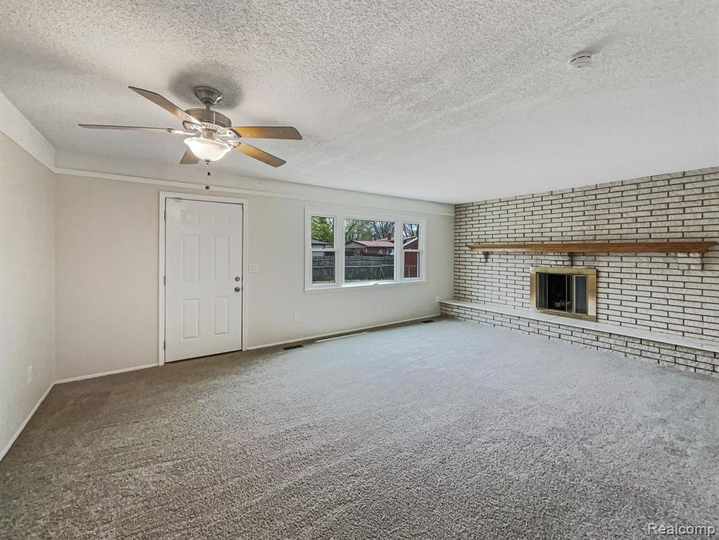 1097 GEORGINA Drive, Ypsilanti, MI 48198 — Photo 15