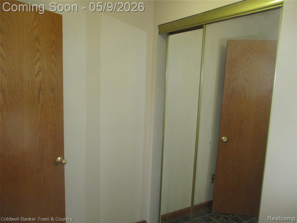 5656 Monroe Street, Dearborn Heights, MI 48125 — Photo 16