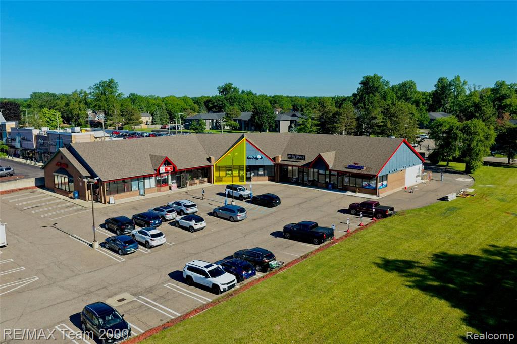 32618 7 Mile Road, Livonia, MI 48152, Livonia, MI, 48152