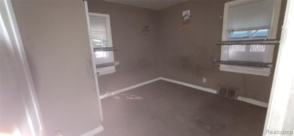 20022 Pinehurst Street, Detroit, MI 48221 — Photo 10