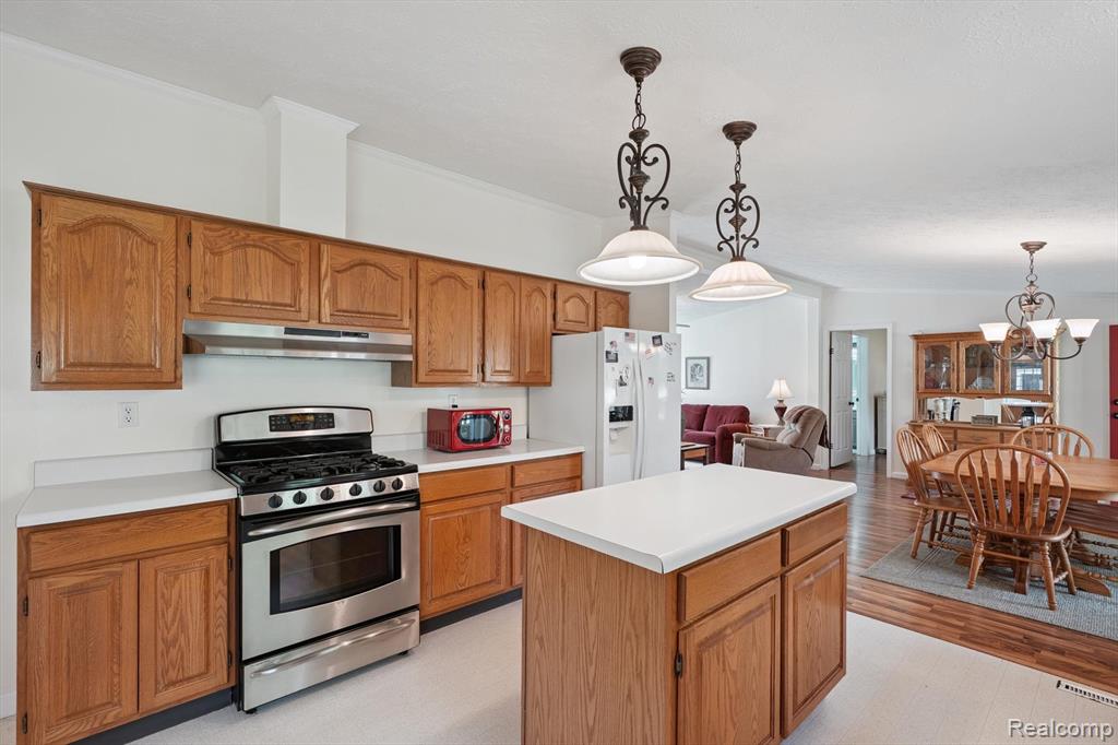 4056 Day Street, Burton, MI 48519 — Photo 11