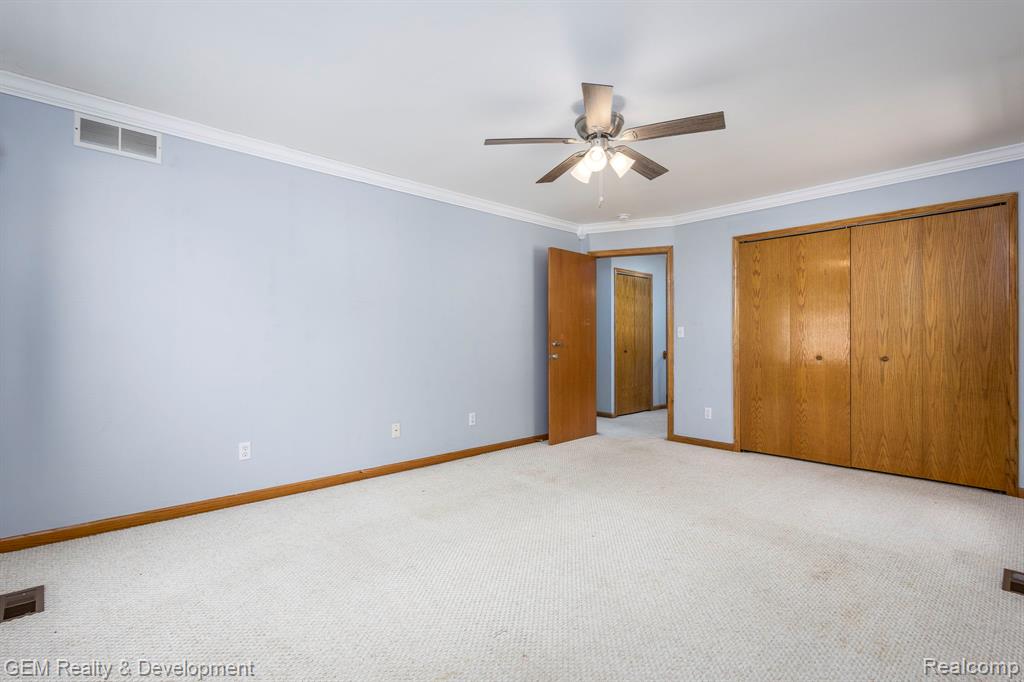422 Clinton Street, Wyandotte, MI 48192 — Photo 18