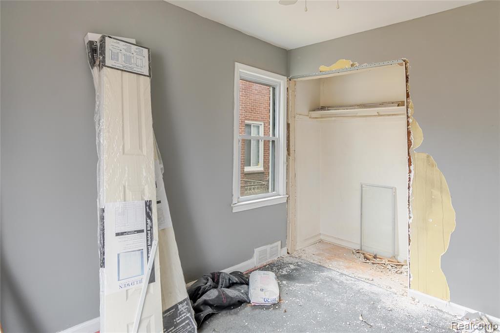 14179 Bramell Street, Detroit, MI 48223 — Photo 15