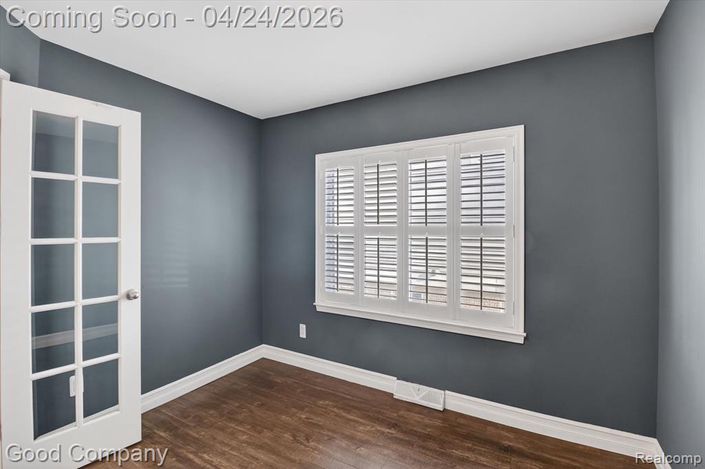 627 Kayser Avenue, Royal Oak, MI 48067 — Photo 23