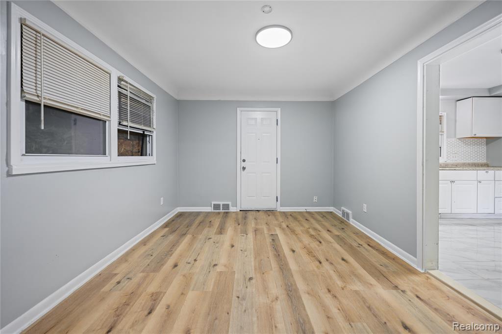 18126 Cathedral Street, Detroit, MI 48228 — Photo 13