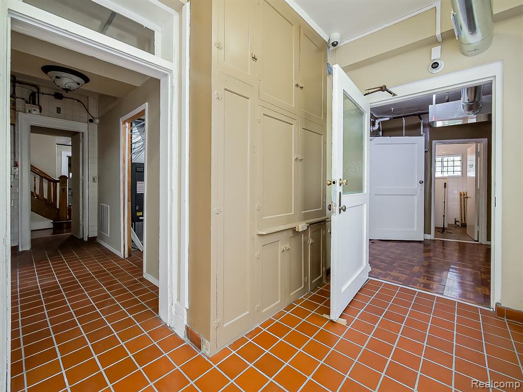 491 E GRAND Boulevard, Detroit, MI 48207 — Photo 15
