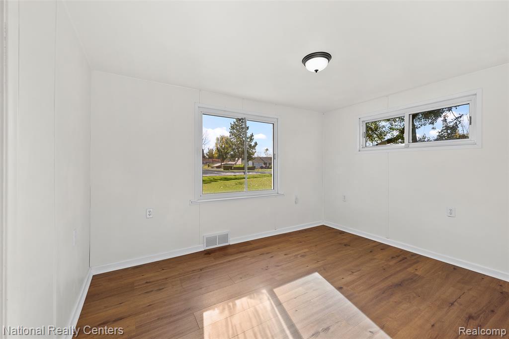 29842 Fort Road, Rockwood, MI — Photo 33