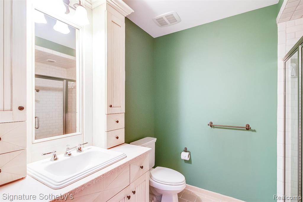 5350 Brewster Road, Rochester, MI 48306 — Photo 20