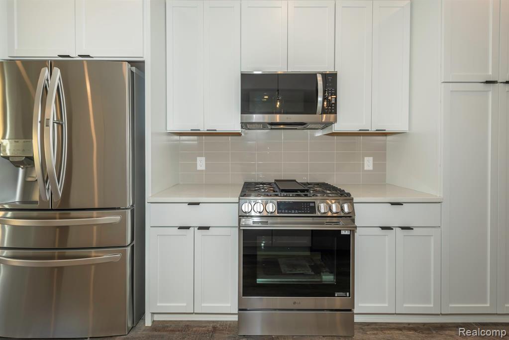 7544 Churchill Street, C22, Detroit, MI 48206 — Photo 6