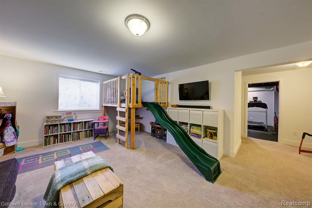 5515 BRILLIANT Circle, Howell, MI 48855 — Photo 20