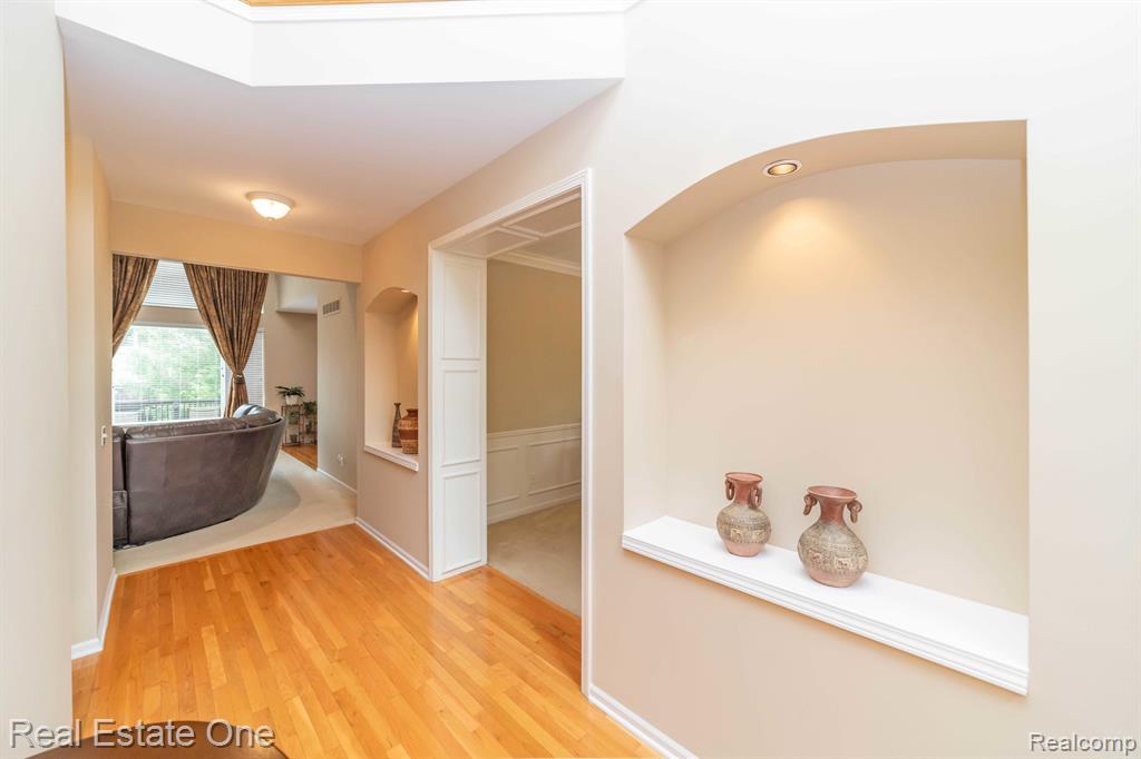 17017 BOULDER Drive, Northville, MI 48168 — Photo 26