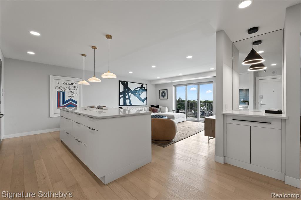 411 S Old Woodward Avenue - Photo 4