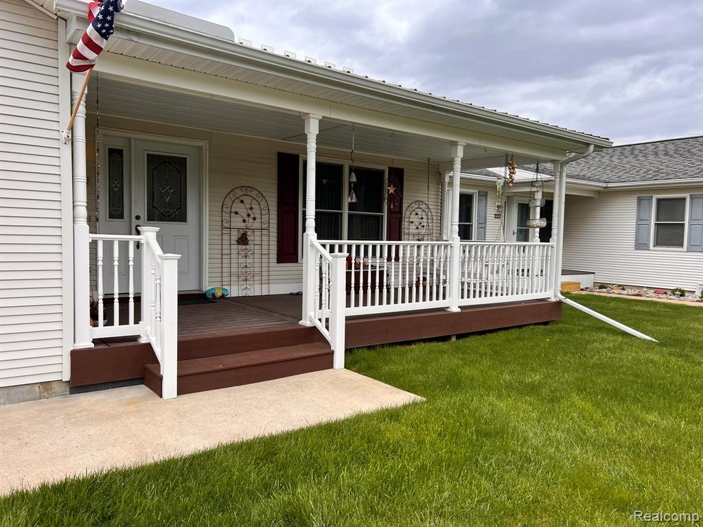 320 Roller Way, Mayville Vlg, MI 48744 — Photo 30