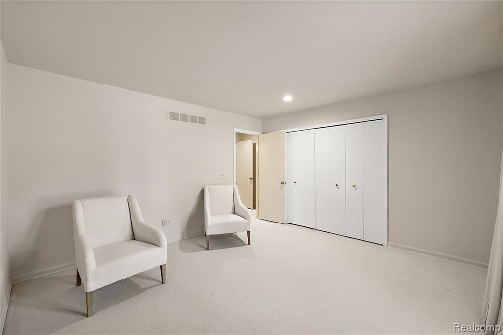 22025 Orchard Way, Beverly Hills, MI 48025 — Photo 29
