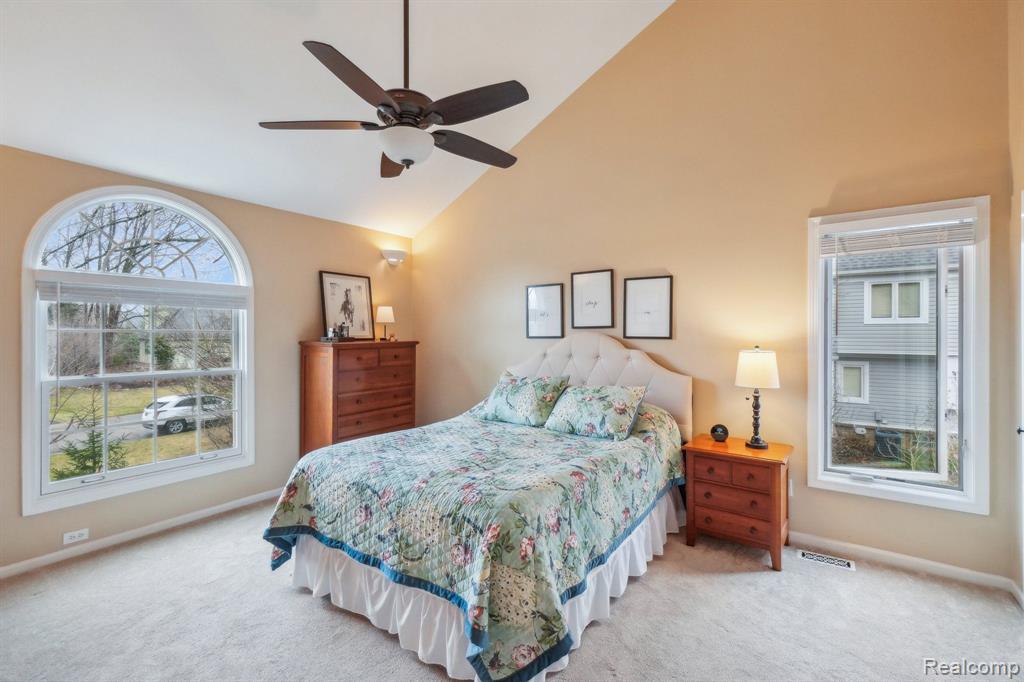 6847 HUBBARD Circle, Clarkston, MI 48348 — Photo 21