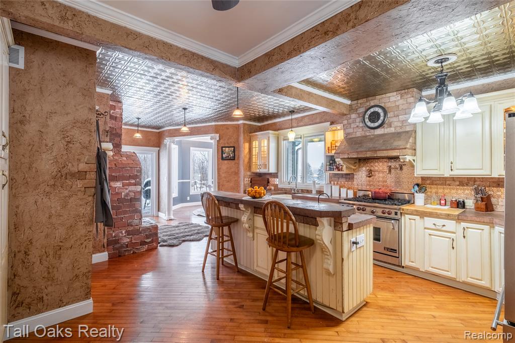 9198 Hegel Road, Goodrich Vlg, MI — Photo 13