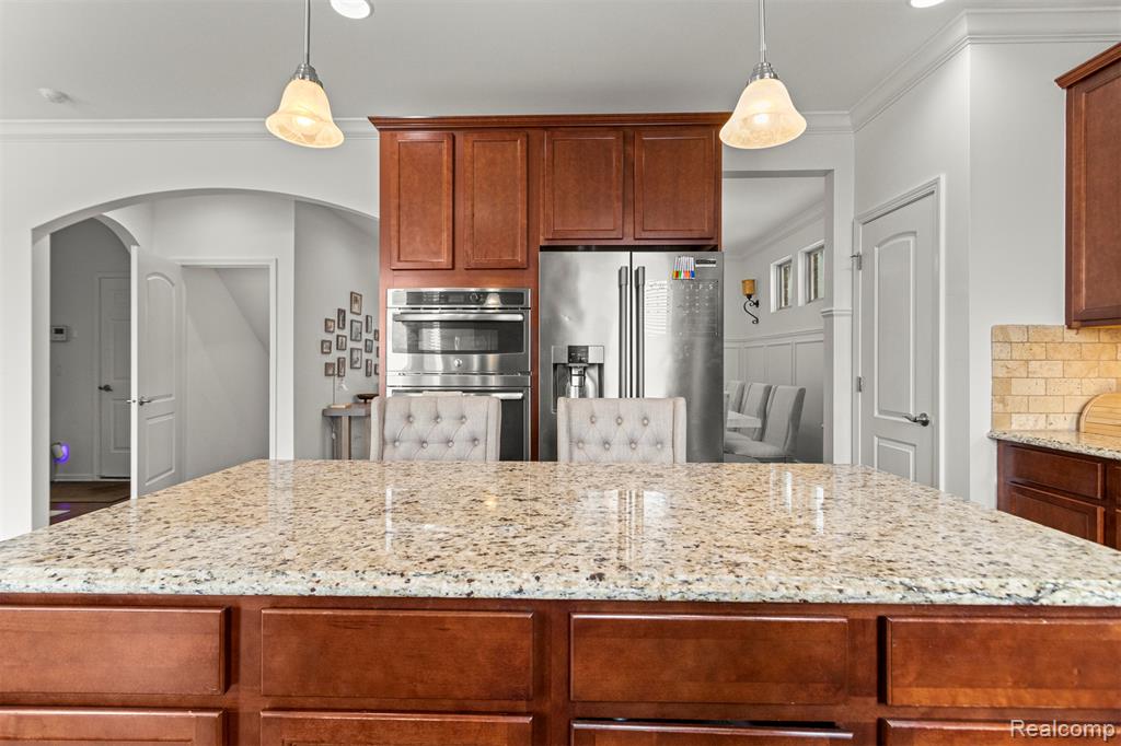 830 Lake Woods Drive, Canton, MI 48188 — Photo 16