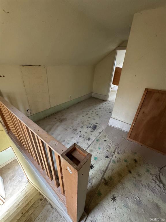 208 N GROVE Street, Ypsilanti, MI 48198 — Photo 10