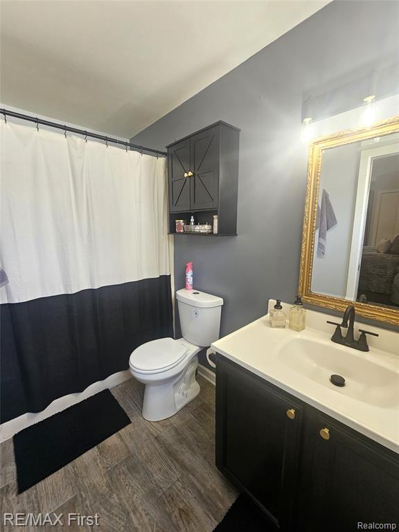 810 Forest Drive, Fenton, MI 48430 — Photo 15