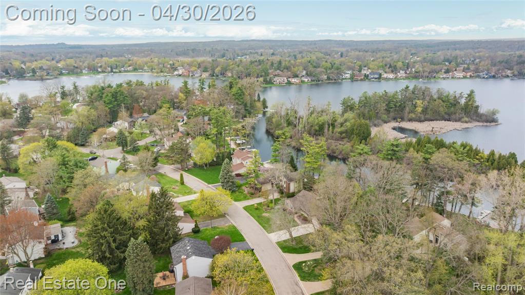 2748 Armstrong Drive, Lake Orion, MI — Photo 70