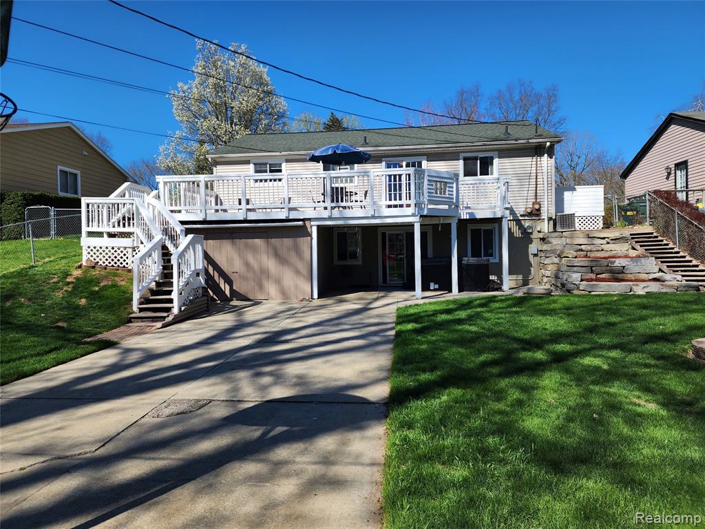 635 Sherry Drive, Lake Orion, MI 48362 — Photo 41