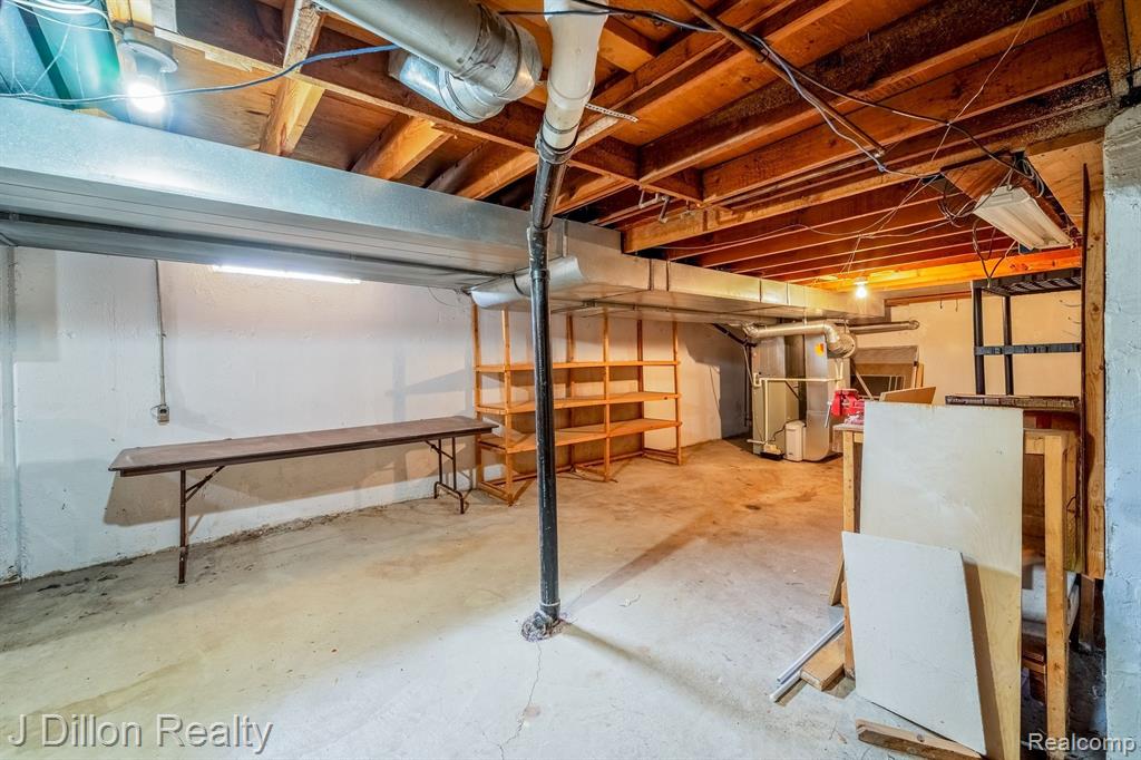 42807 SAXONY Road, Canton, MI 48187 — Photo 49