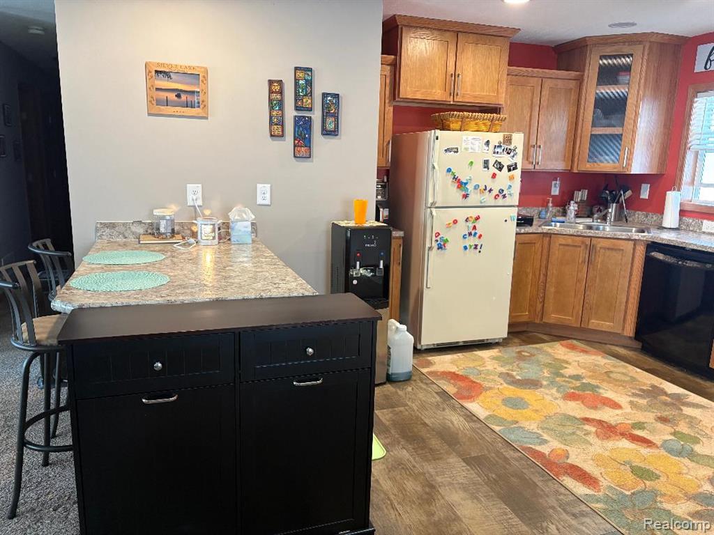 3615 Pinelands Point Road, Gladwin, MI 48624 — Photo 10