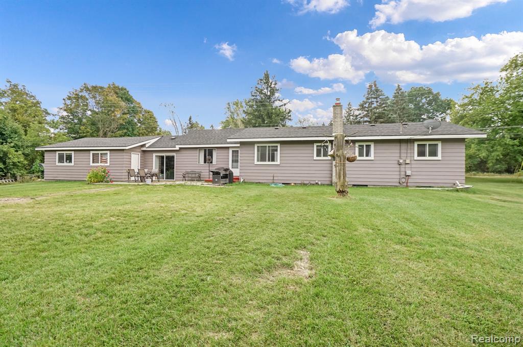 5014 Oak Hill Road, Clarkston, MI 48348 — Photo 24