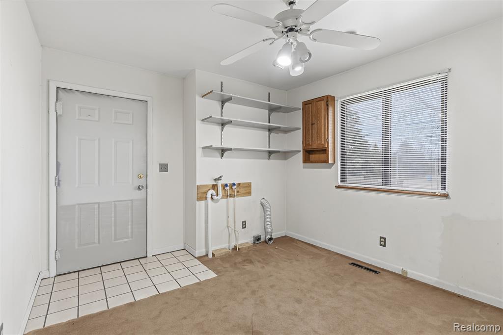 5037 W Court Street, Flint, MI 48532 — Photo 19