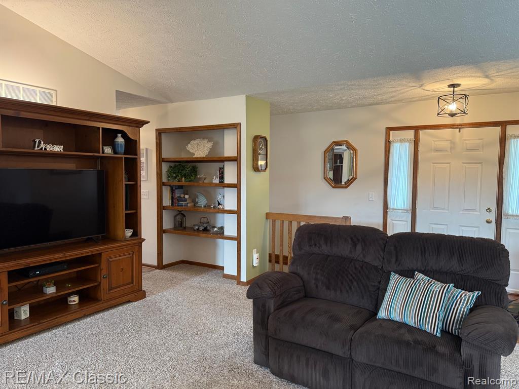 5855 Caleta Drive, Lansing, MI 48911 — Photo 3