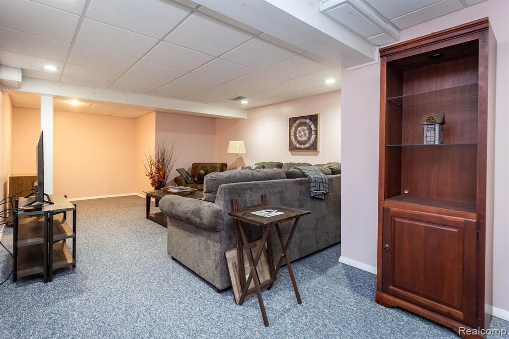 46910 Country Lane, 12, Macomb, MI 48044 — Photo 37