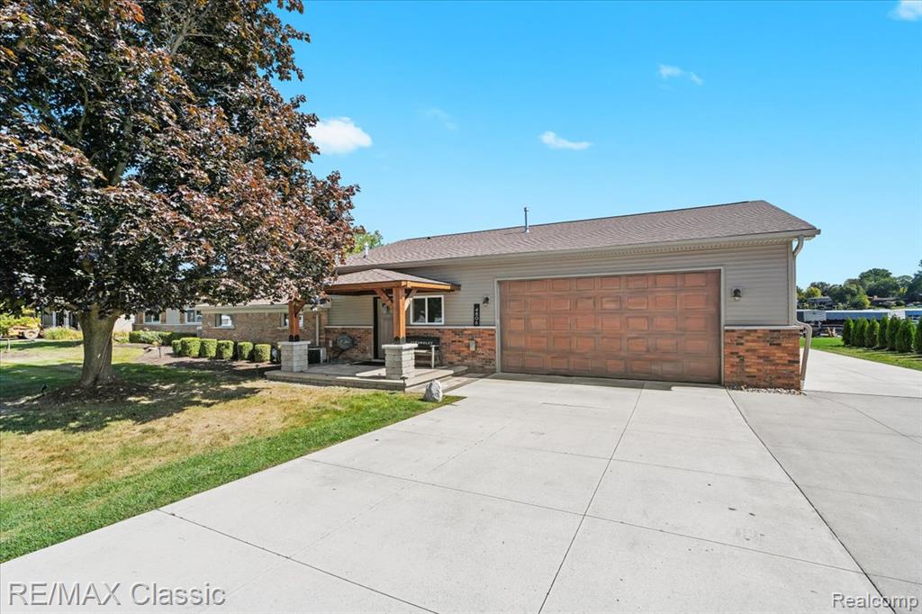 4806 Surfwood Drive, Commerce Twp, MI 48382 — Photo 4