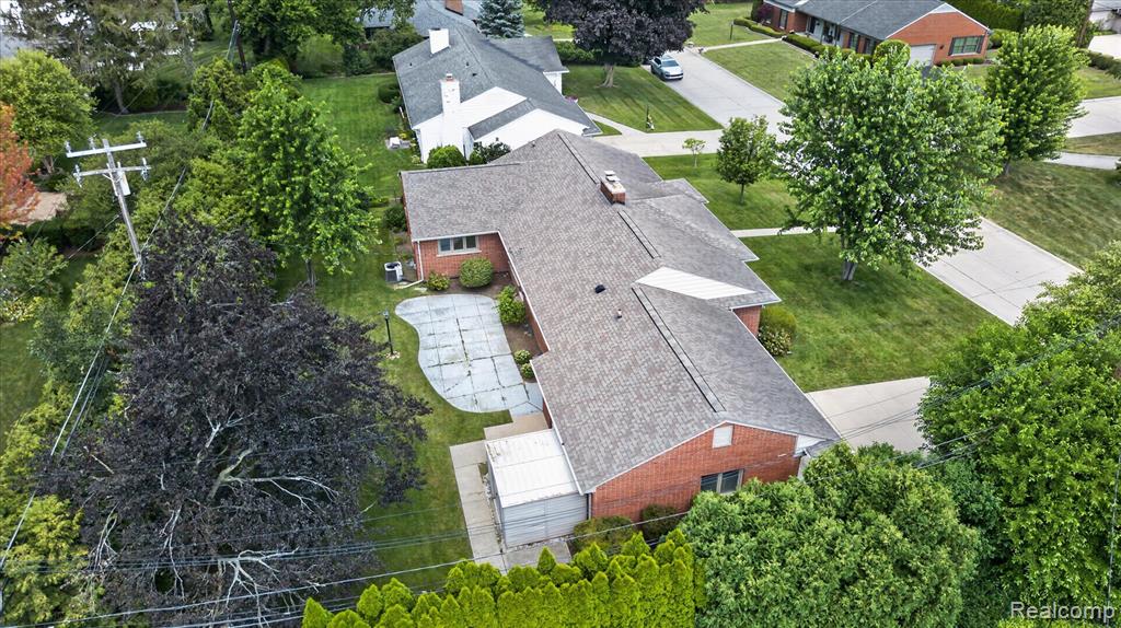 3 Shorecrest Circle, Grosse Pointe, MI 48236 — Photo 50